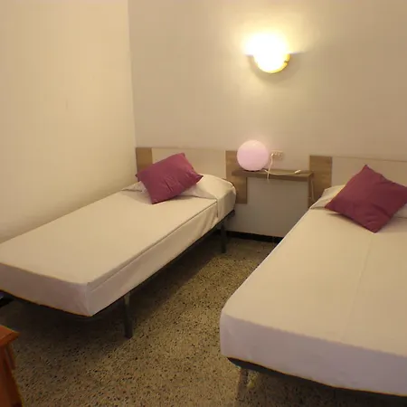 Agi Sant Isidre Apartment Roses