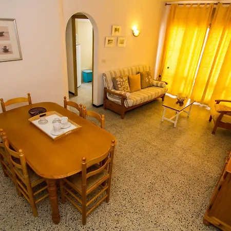Agi Sant Isidre Apartamento Rosas